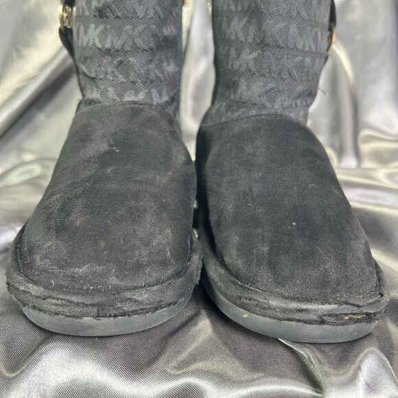 Michael Kors Yancy Faux Fur Boots Booties Girls 13 Black / Gold MK Logo Winter - Picture 5 of 14